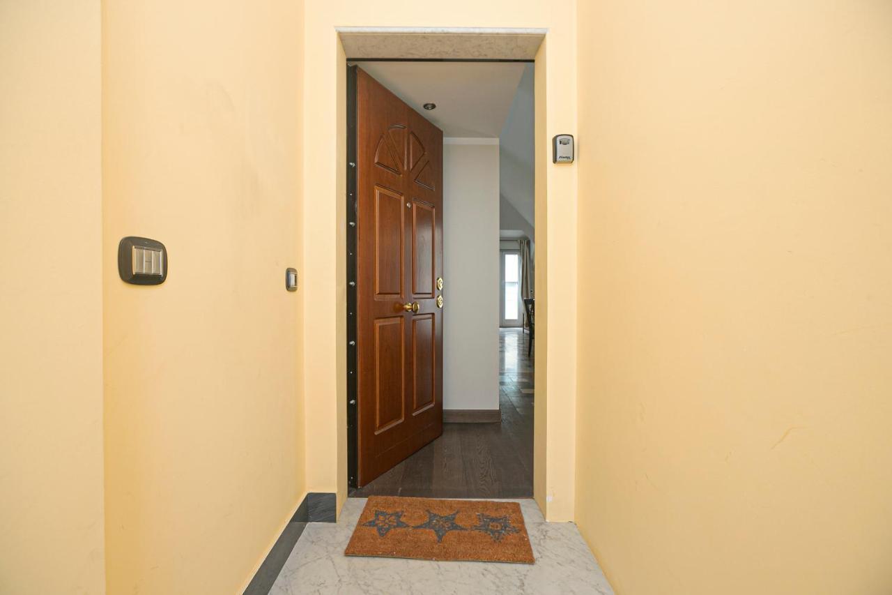 Real Italian Estate - Penthouse Daire Cenova Dış mekan fotoğraf